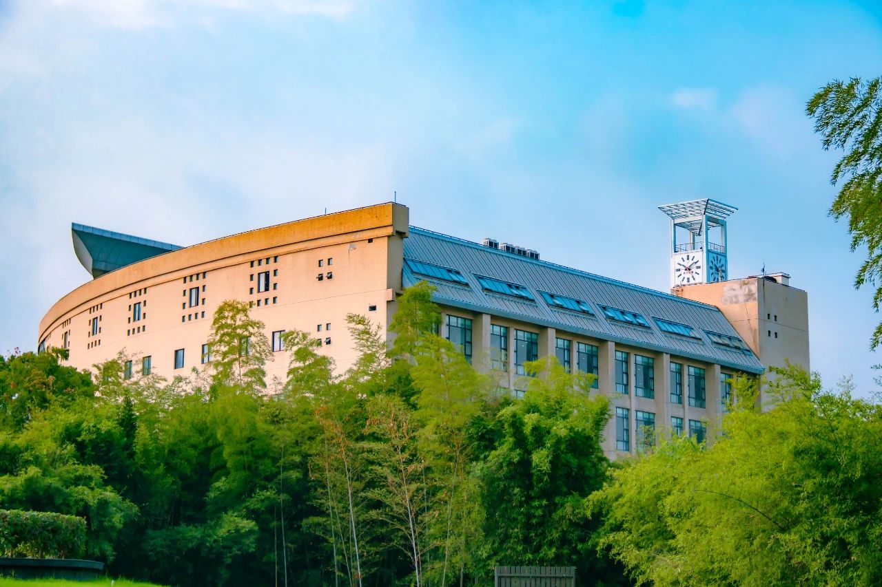 1761545743219086.jpg 1761545743219086.jpg